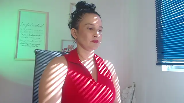 Snapshot of lucy_diiaz chatting on January 29, 2025, 8:35 pm lucy diiaz online show from January 29, 2025, 8:35 pm