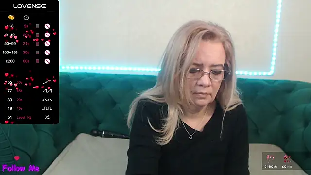 IvanaCharm online show from February 19, 2025, 4:23 am