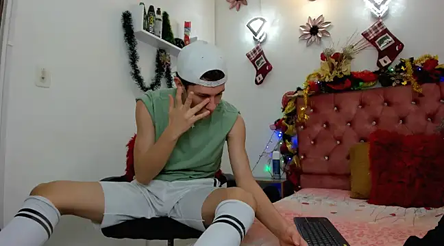 flowers18 online show from December 23, 2024, 3:50 am