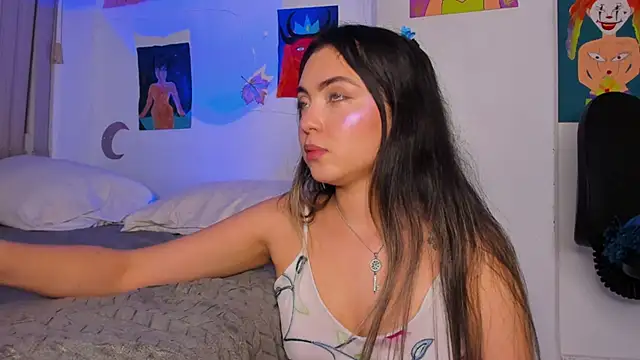 azumi cutiepie  online show from December 16, 2024, 6:27 pm