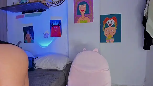 azumi cutiepie  online show from December 23, 2024, 10:12 pm