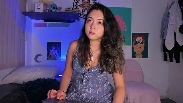 azumi cutiepie  online show from March 17, 2025, 6:11 pm