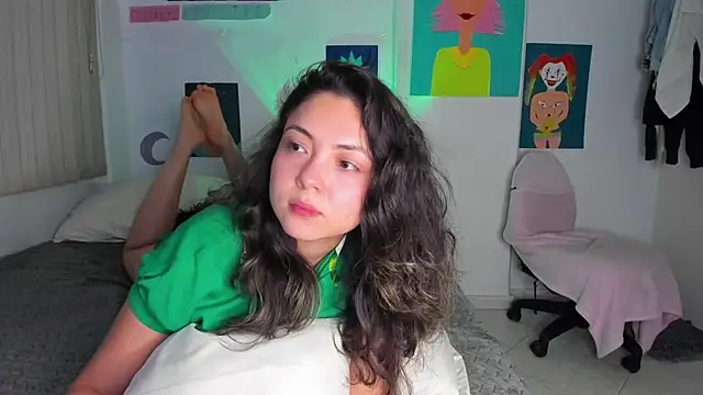 azumi cutiepie  online show from March 17, 2025, 9:13 pm