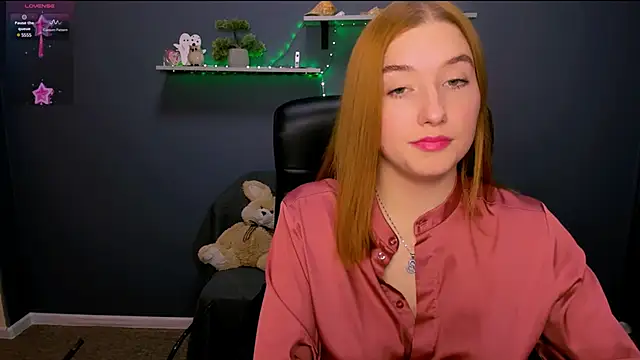 Snapshot of daisy_candy chatting on December 9, 2024, 10:20 pm daisy candy online show from December 9, 2024, 10:20 pm