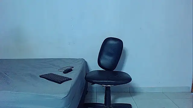 mikecoper 23 online show from February 11, 2026, 2:22 pm