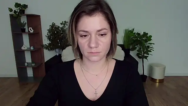 MariaSttone online show from January 22, 2025, 2:56 pm