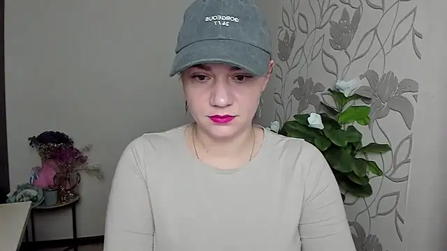 MariaSttone online show from February 24, 2026, 7:23 pm