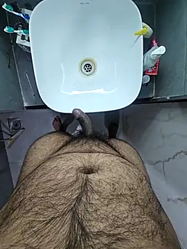 rahulGJ03 online show from April 18, 2026, 9:59 pm