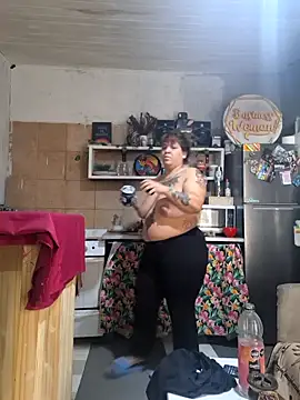 Snapshot of Naturalmenteyoo chatting on March 6, 2026, 8:38 pm Naturalmenteyoo online show from March 6, 2026, 8:38 pm