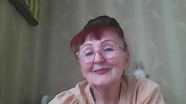 Snapshot of TanyaSweet634 chatting on June 9, 2026, 5:19 am TanyaSweet634 online show from June 9, 2026, 5:19 am