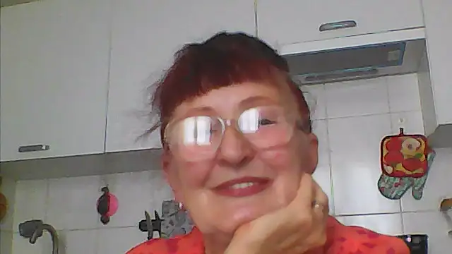 Snapshot of TanyaSweet634 chatting on June 30, 2026, 6:03 am TanyaSweet634 online show from June 30, 2026, 6:03 am