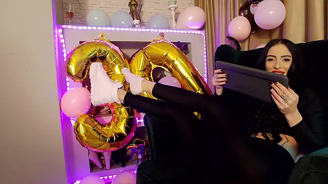 FeetVibe online show from November 15, 2025, 8:33 am