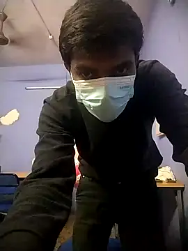 Tamilandteluguboy14 online show from December 2, 2024, 11:34 am