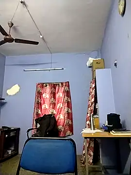 Tamilandteluguboy14 online show from October 28, 2025, 11:47 am