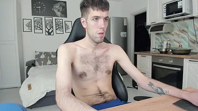 Snapshot of White_Dylan chatting on June 20, 2026, 11:40 pm White Dylan online show from June 20, 2026, 11:40 pm