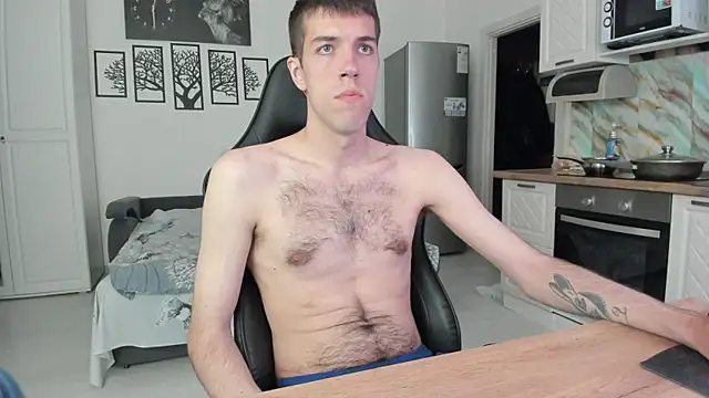 Snapshot of White_Dylan chatting on July 29, 2026, 8:18 pm White Dylan online show from July 29, 2026, 8:18 pm
