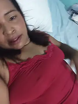 Snapshot of _violetta_- chatting on July 2, 2026, 12:33 pm violetta - online show from July 2, 2026, 12:33 pm