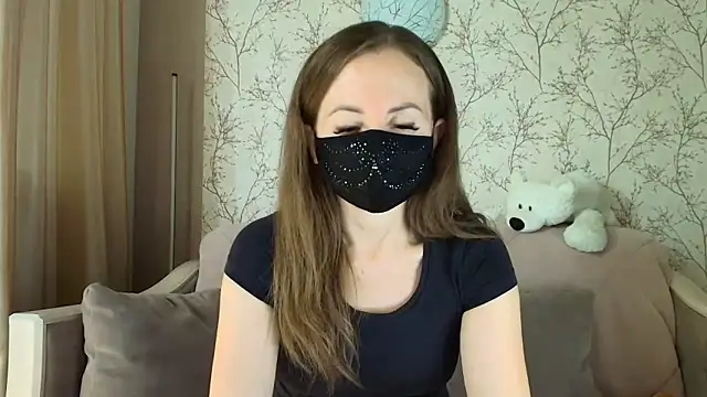 MilfeaN online show from September 13, 2025, 4:29 pm