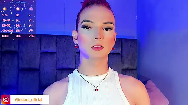 Snapshot of Liittle_foxxxy chatting on February 28, 2025, 9:36 am Liittle foxxxy online show from February 28, 2025, 9:36 am