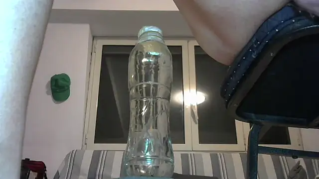 Snapshot of alkro63 chatting on June 2, 2026, 7:16 pm alkro63 online show from June 2, 2026, 7:16 pm
