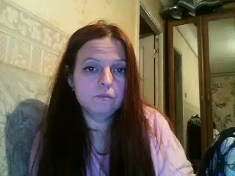 Snapshot of CatMelissa chatting on February 12, 2025, 10:04 pm CatMelissa online show from February 12, 2025, 10:04 pm