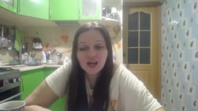 CatMelissa online show from April 22, 2026, 10:11 pm