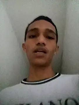 Snapshot of Key_198 chatting on February 24, 2025, 3:55 am Key 198 online show from February 24, 2025, 3:55 am
