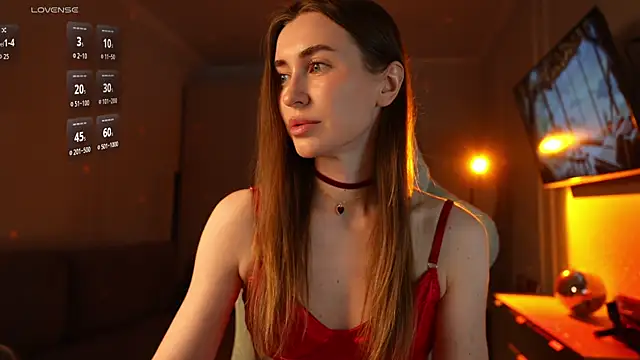 Coconutkittyy online show from April 14, 2026, 5:08 pm