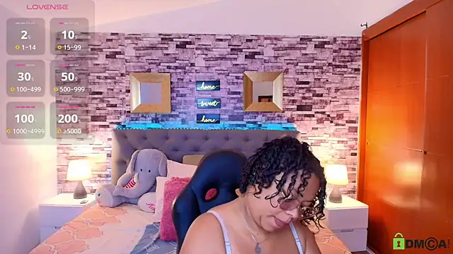 italy   boobs online show from February 27, 2026, 1:33 pm