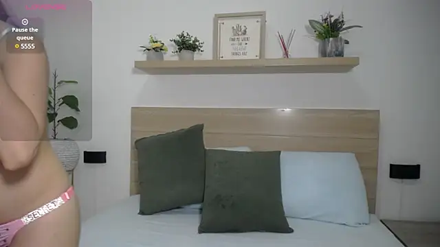 soy mariana  online show from March 12, 2025, 2:30 am