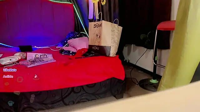 Snapshot of Gabyqueen70 chatting on February 16, 2026, 3:02 am Gabyqueen70 online show from February 16, 2026, 3:02 am