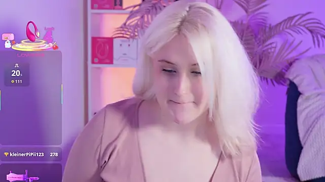 tiffannyjons online show from March 10, 2026, 5:18 pm