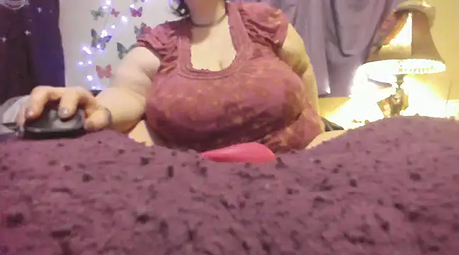 Snapshot of Alli_Kat chatting on January 26, 2025, 7:32 am Alli Kat online show from January 26, 2025, 7:32 am