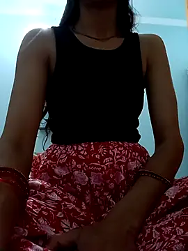 HotRiyacpl online show from March 1, 2026, 6:10 pm