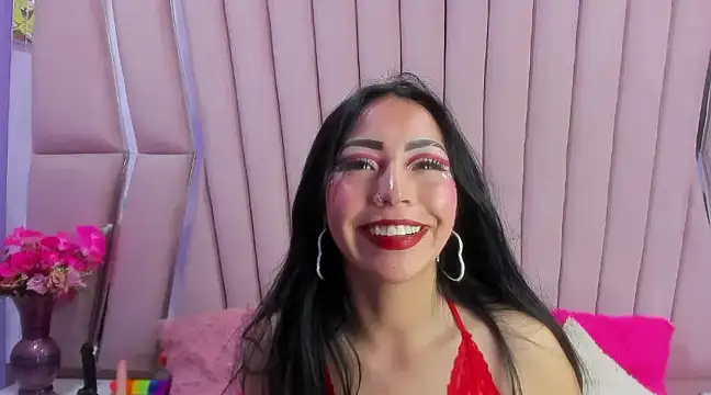 Snapshot of nathalia_pink chatting on December 12, 2024, 8:43 pm nathalia pink online show from December 12, 2024, 8:43 pm