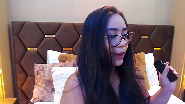 DevonPiers online show from December 16, 2024, 6:16 pm