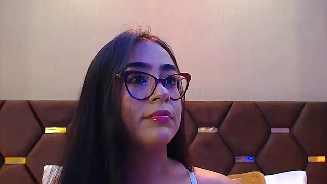 DevonPiers online show from February 6, 2025, 3:20 pm