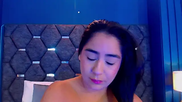 DevonPiers online show from September 13, 2025, 12:05 pm