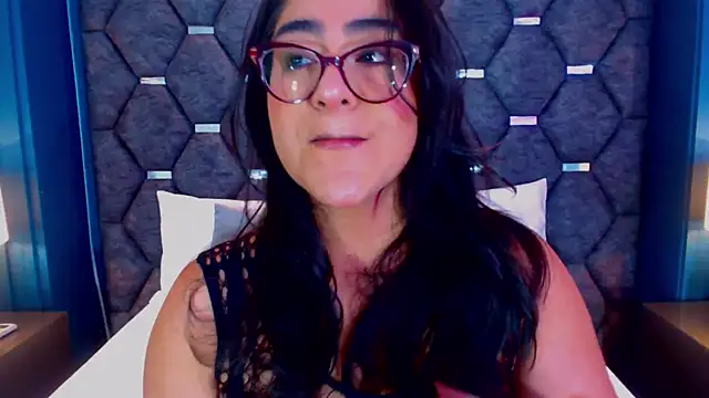 DevonPiers online show from September 19, 2025, 12:06 pm