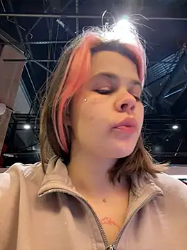 SuzieMurray online show from January 29, 2025, 11:30 am