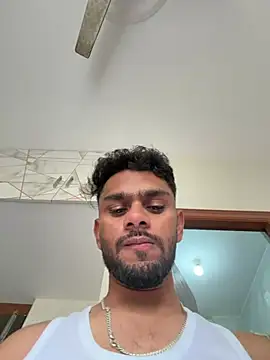 Snapshot of Hny_boy chatting on August 3, 2026, 3:05 am Hny boy online show from August 3, 2026, 3:05 am
