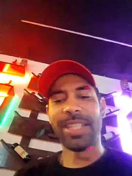 Snapshot of Alsaud1106 chatting on February 23, 2025, 12:19 am Alsaud1106 online show from February 23, 2025, 12:19 am