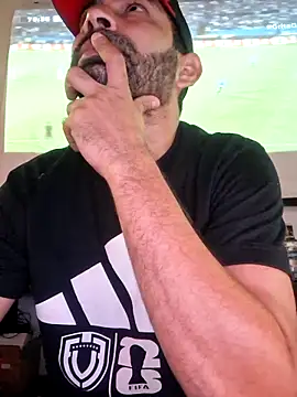 Snapshot of Alsaud1106 chatting on March 22, 2025, 1:11 am Alsaud1106 online show from March 22, 2025, 1:11 am