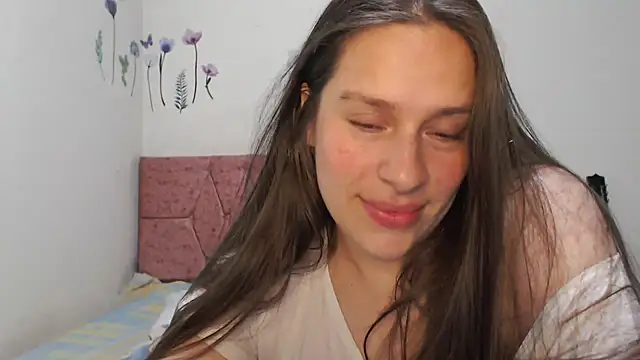 Snapshot of Serenity chatting on May 16, 2026, 10:52 pm Serenity online show from May 16, 2026, 10:52 pm