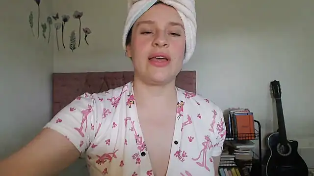 Snapshot of Serenity chatting on May 28, 2026, 10:07 pm Serenity online show from May 28, 2026, 10:07 pm