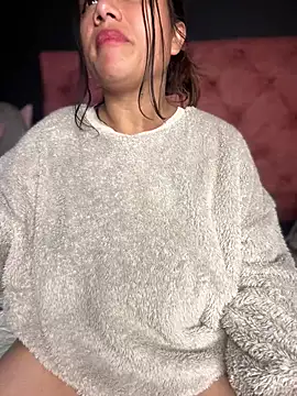 Im Little online show from February 27, 2025, 9:32 am