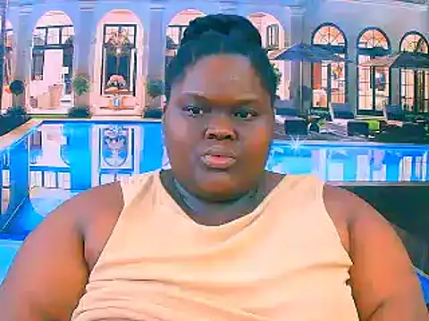 EbonyHotBuns online show from December 14, 2025, 7:58 am