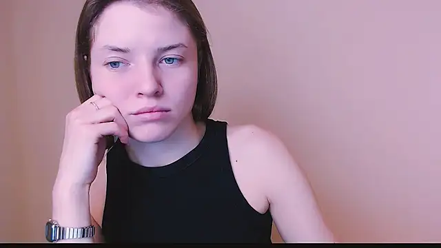 MissOliviaa  online show from February 7, 2025, 12:28 pm