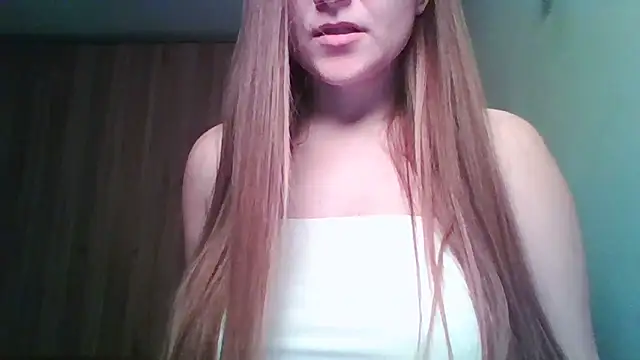 Evasapples online show from March 1, 2026, 6:54 pm