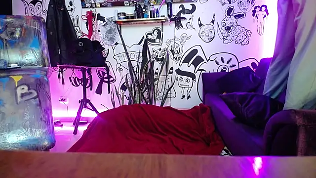 Snapshot of tatouagendecouple chatting on December 11, 2024, 8:36 am tatouagendecouple online show from December 11, 2024, 8:36 am